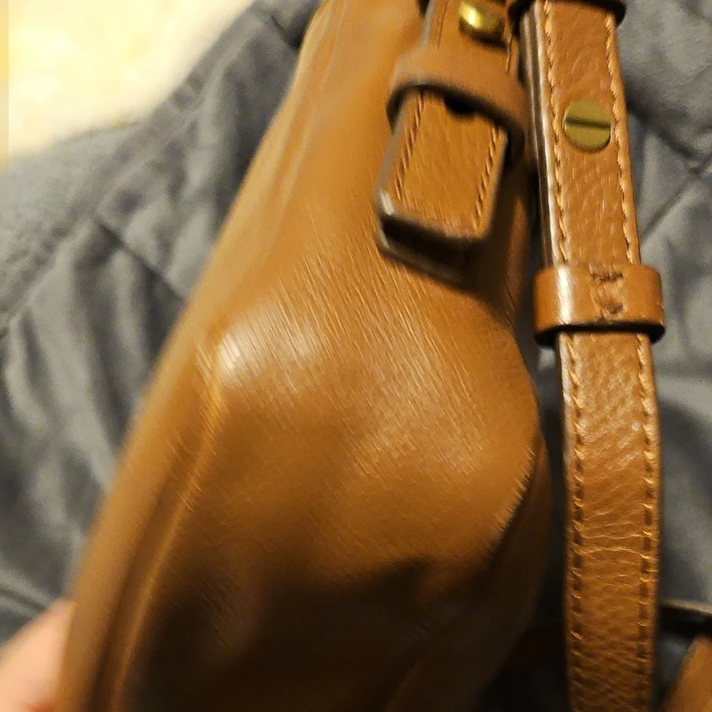Fossil Women's Tan Leather Crossbody Bag - Picture 5 of 10